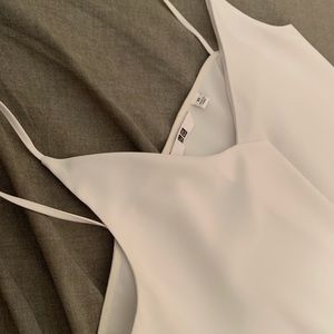 2 pieces for $15 Uniqlo camisole set Black/White